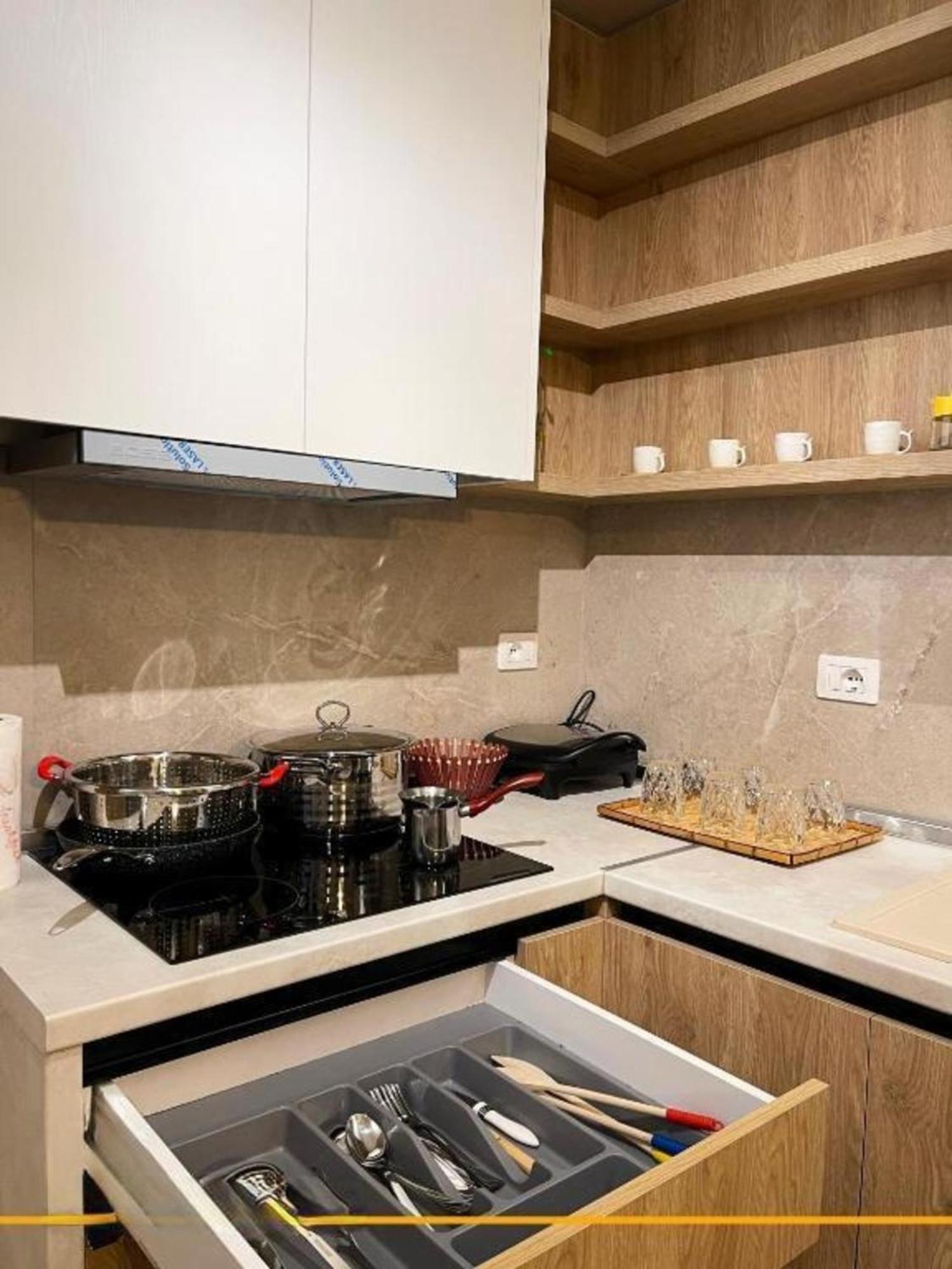 Flori Apartments Sarandë Exteriér fotografie