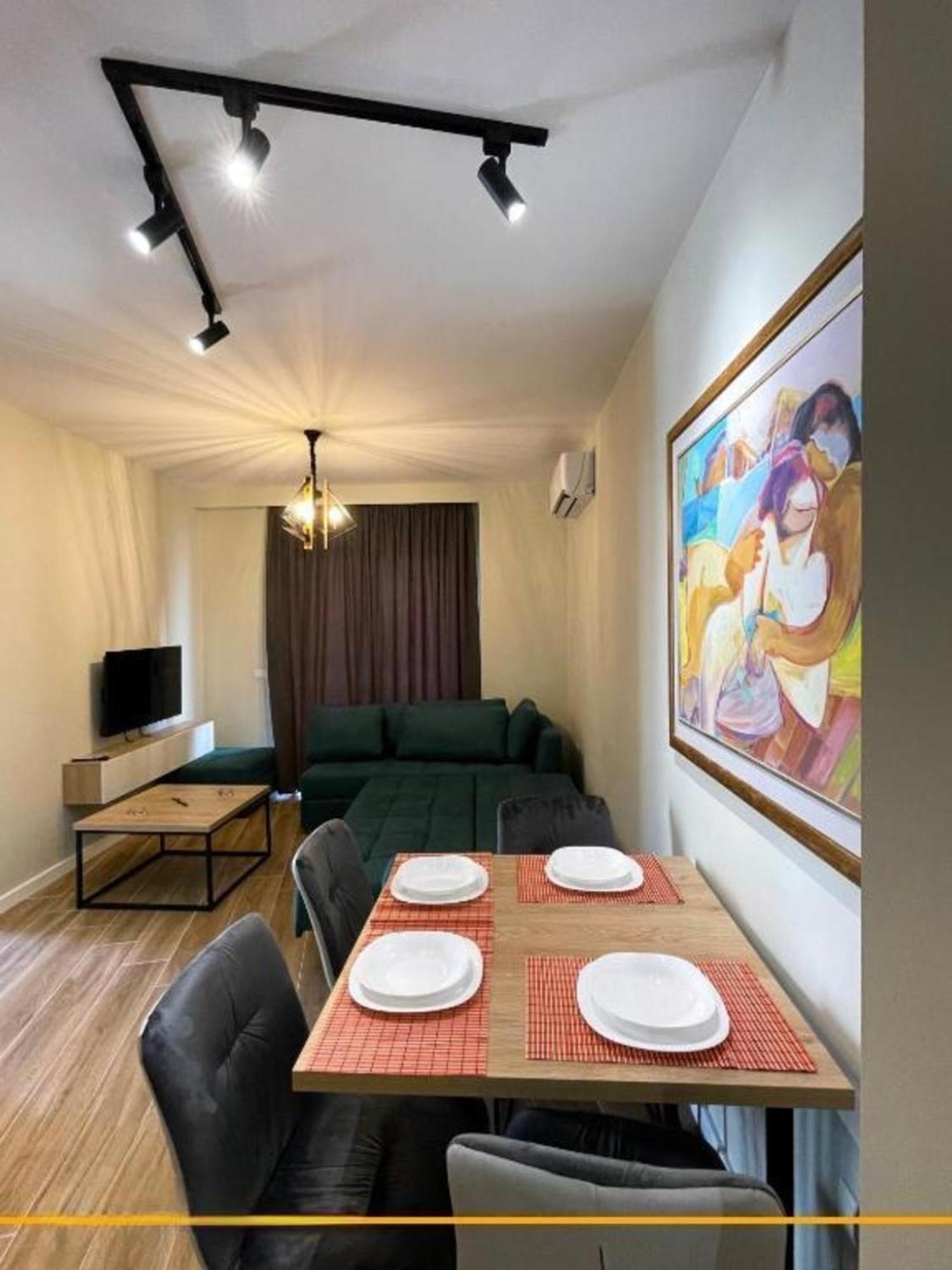 Flori Apartments Sarandë Exteriér fotografie